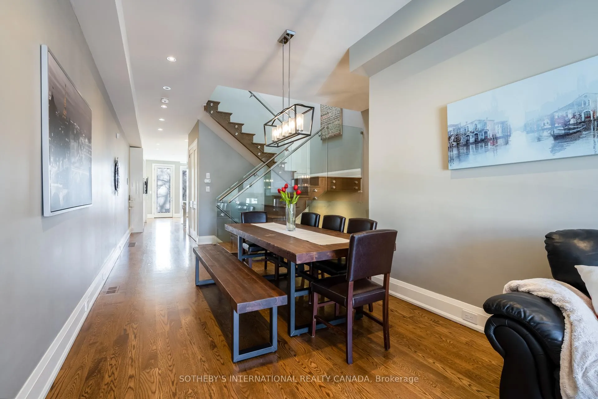 Photo 15 of 209B Glengarry Avenue, Toronto, Lawrence Park North — HOMEH