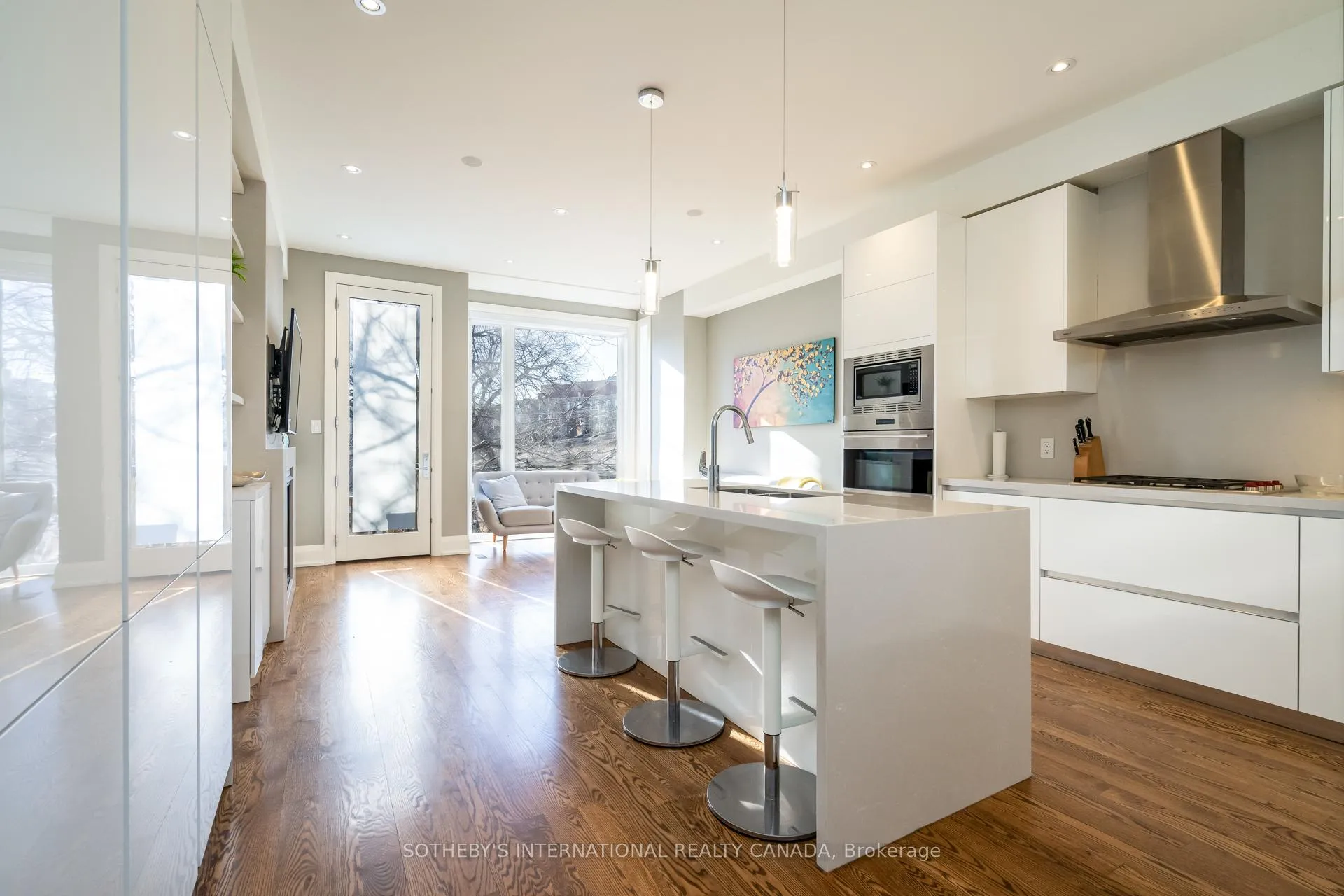Photo 17 of 209B Glengarry Avenue, Toronto, Lawrence Park North — HOMEH