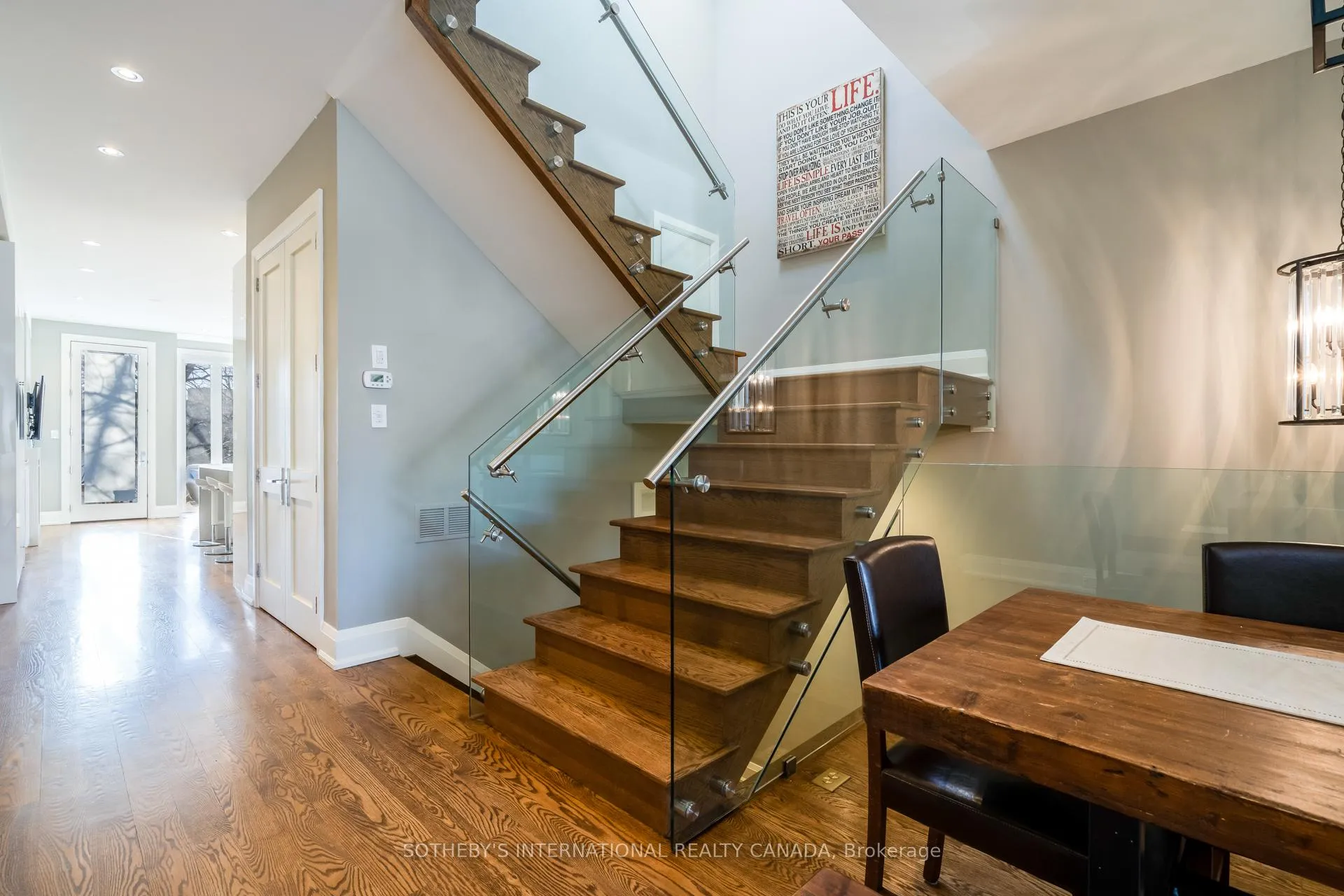 Photo 27 of 209B Glengarry Avenue, Toronto, Lawrence Park North — HOMEH