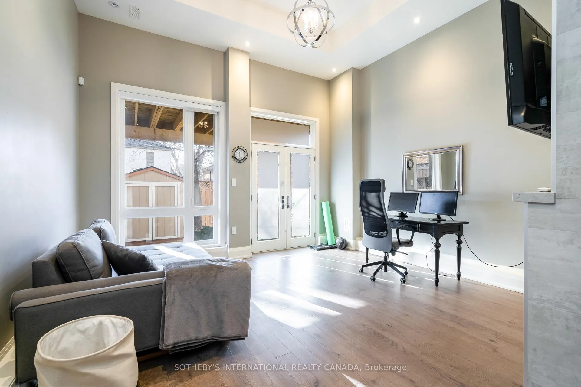 Photo 44 of 209B Glengarry Avenue, Toronto, Lawrence Park North — HOMEH