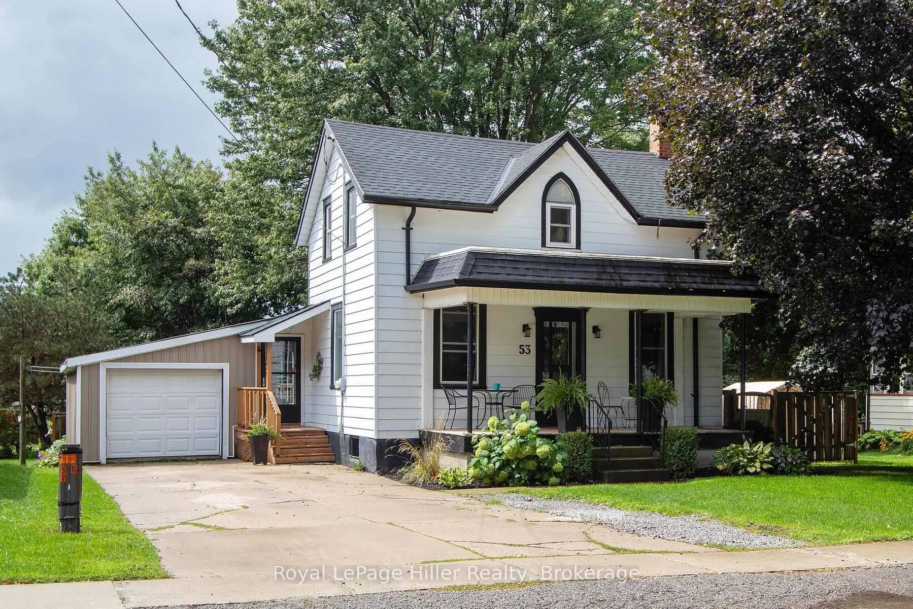 Photo 3 of 53 George Street E, Huron East, Seaforth — HOMEH