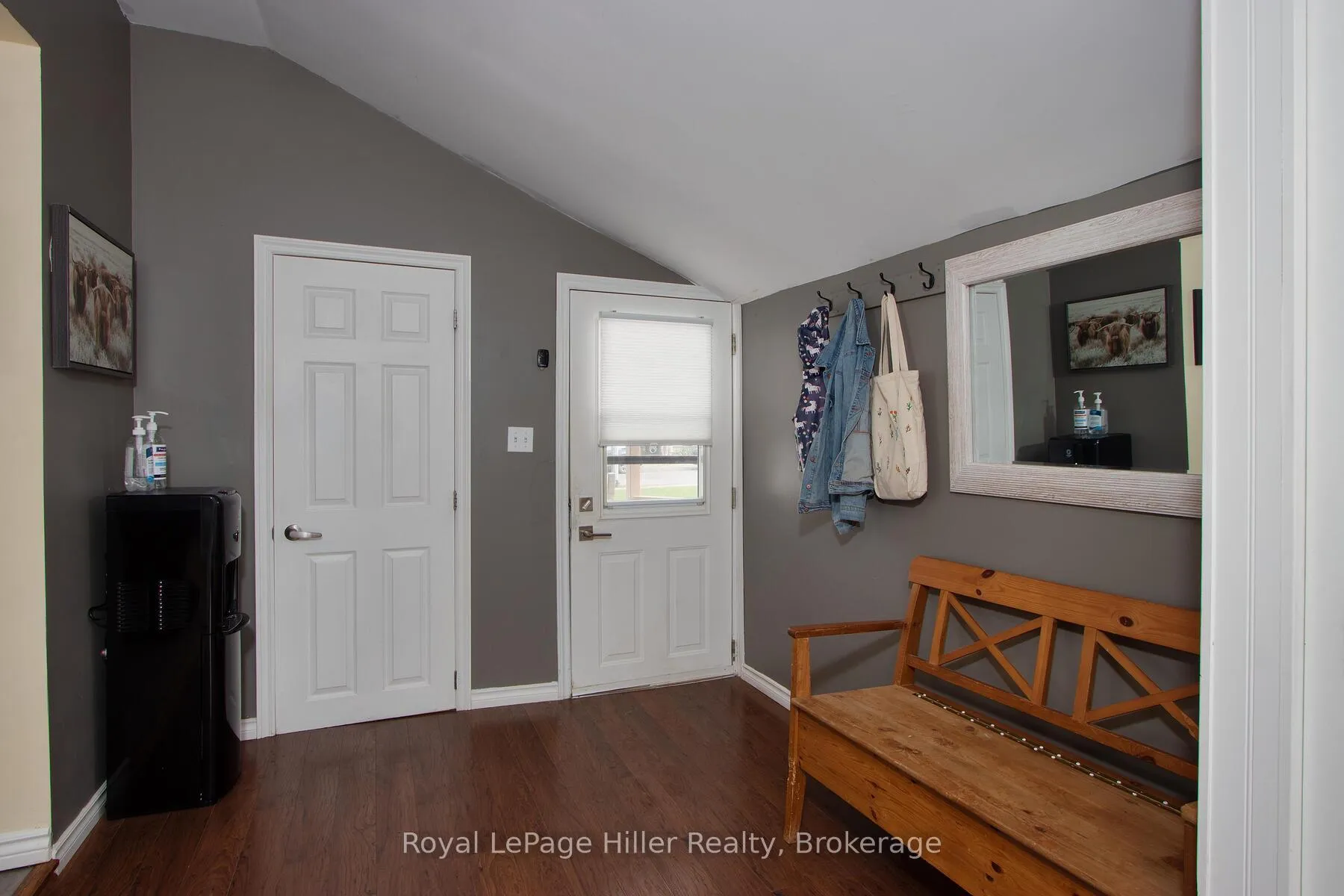 Photo 9 of 53 George Street E, Huron East, Seaforth — HOMEH