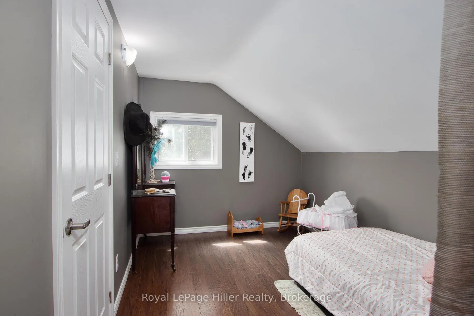 Photo 24 of 53 George Street E, Huron East, Seaforth — HOMEH
