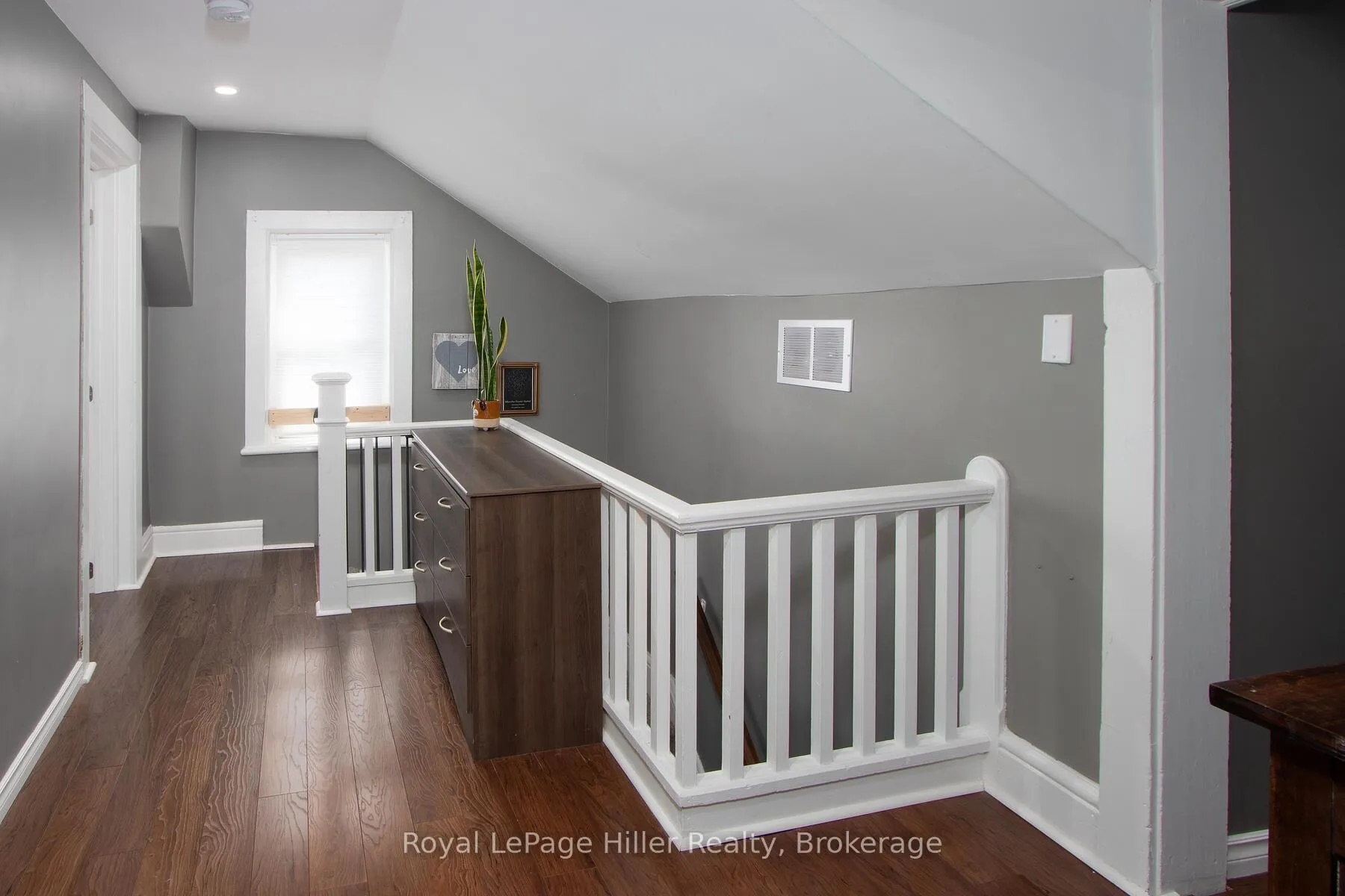 Photo 28 of 53 George Street E, Huron East, Seaforth — HOMEH