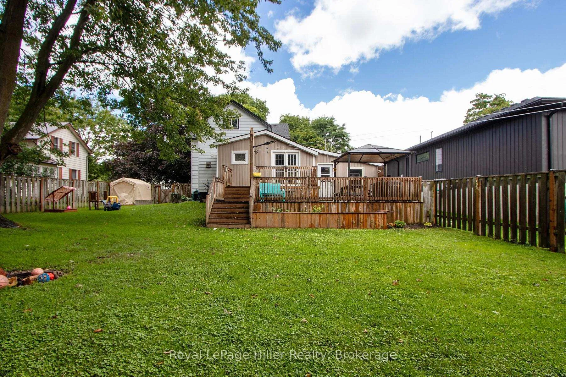 Photo 38 of 53 George Street E, Huron East, Seaforth — HOMEH