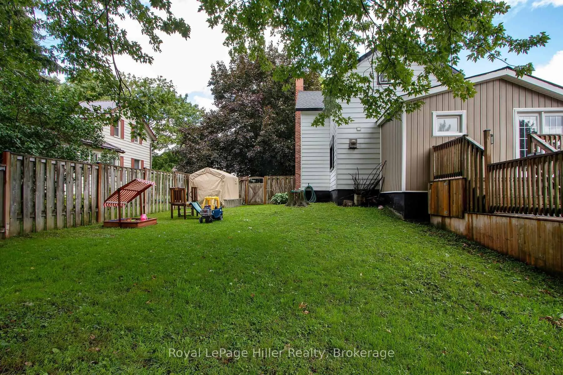 Photo 40 of 53 George Street E, Huron East, Seaforth — HOMEH