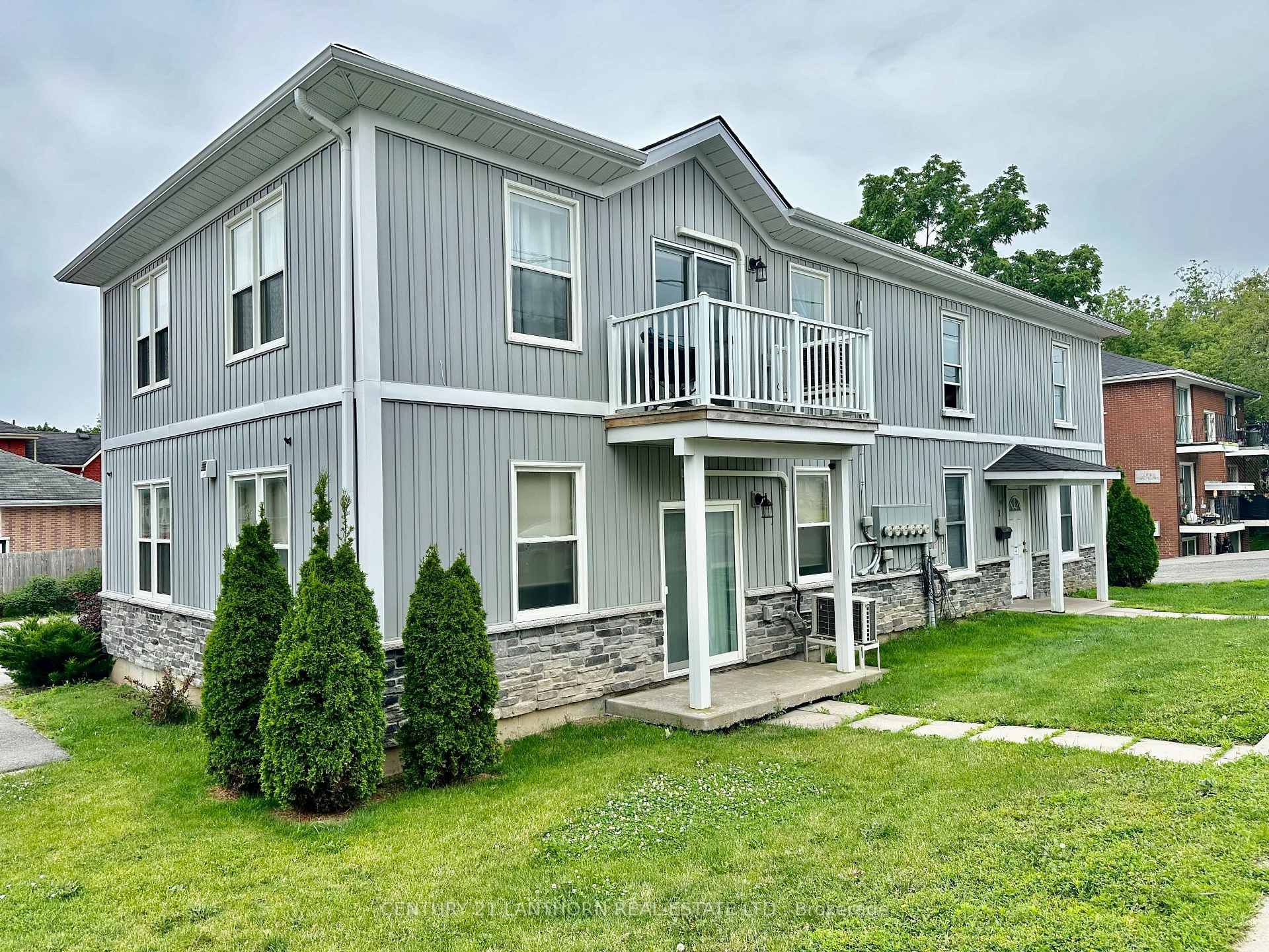 Photo 3 of 45 College Street E, Belleville, Belleville Ward — HOMEH