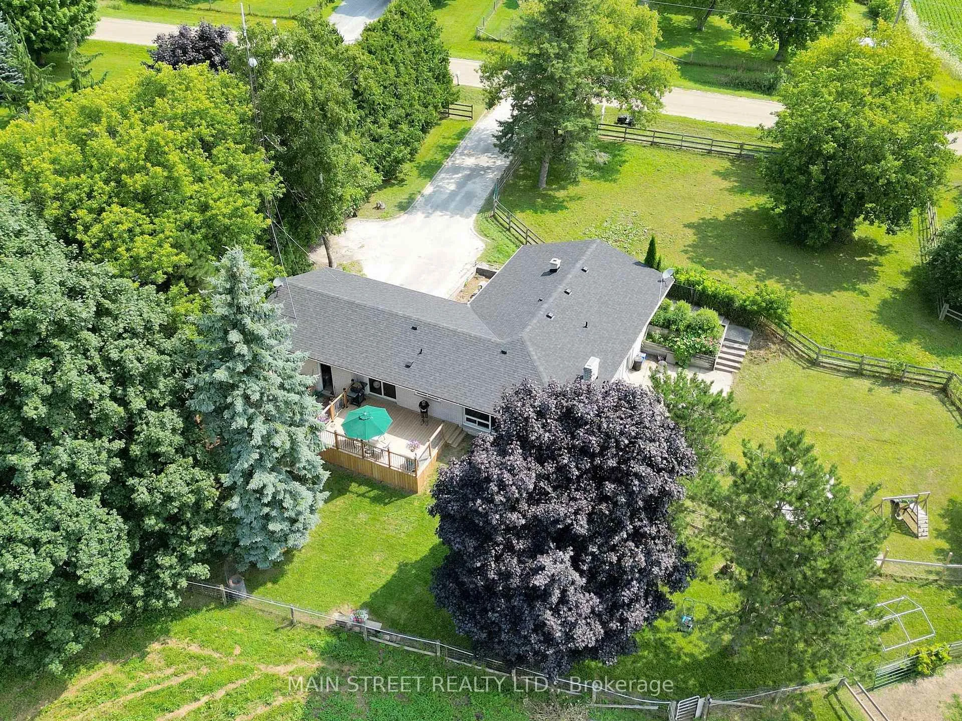 Photo 3 of 12600 Sideroad 17 Road, Brock, Rural Brock — HOMEH