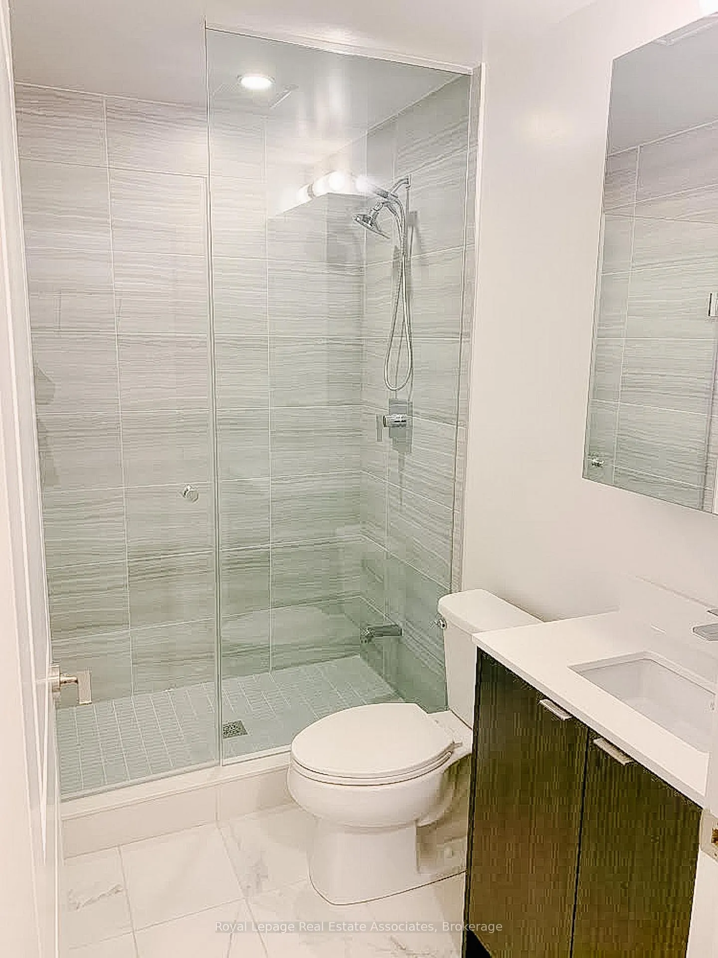 Photo 7 of Unit 629, 100 Eagle Rock Way, Vaughan, Rural Vaughan — HOMEH