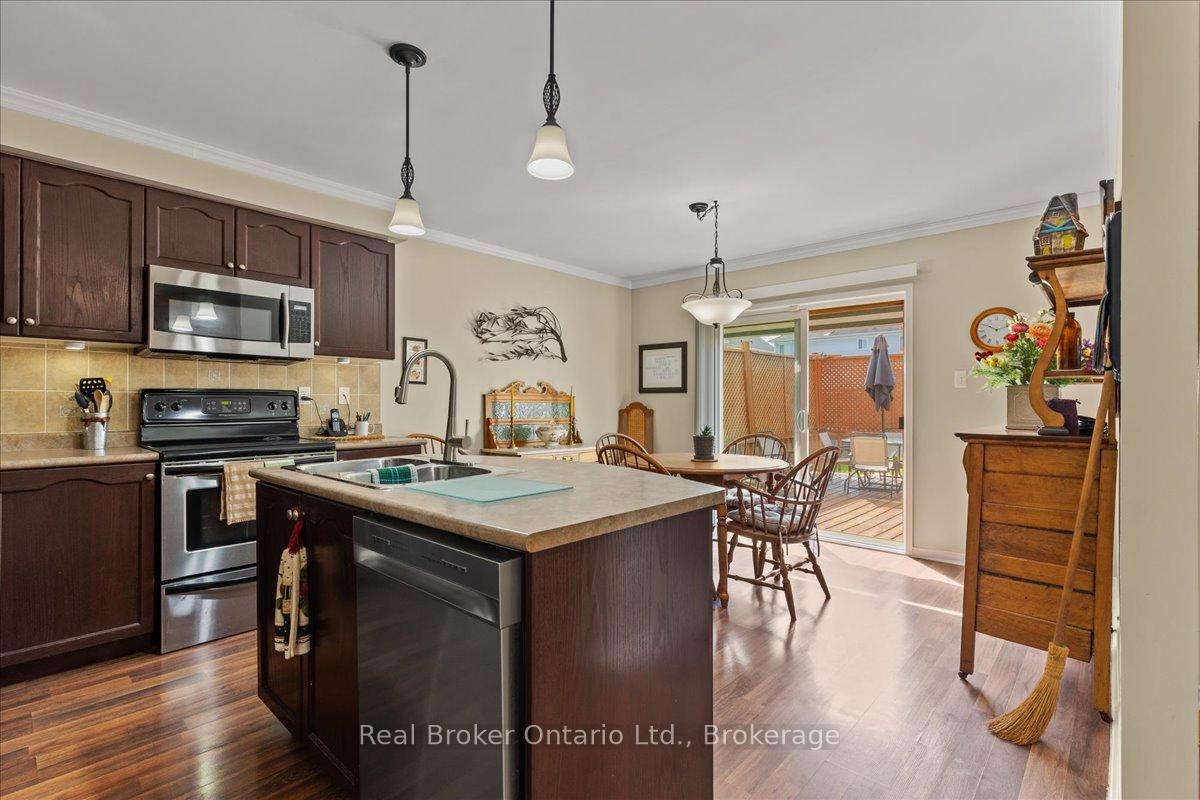 Photo 9 of 51 Hollinrake Avenue, Brant, Brantford Twp — HOMEH