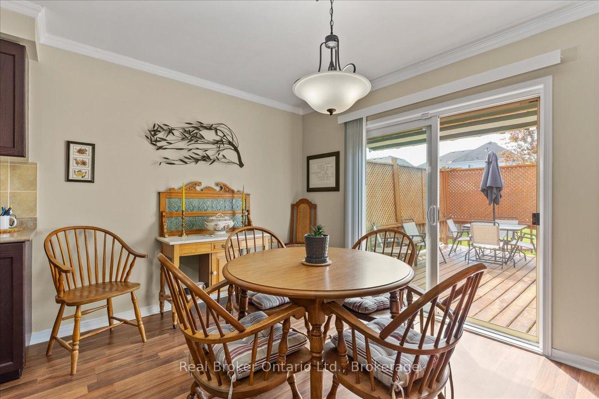 Photo 10 of 51 Hollinrake Avenue, Brant, Brantford Twp — HOMEH