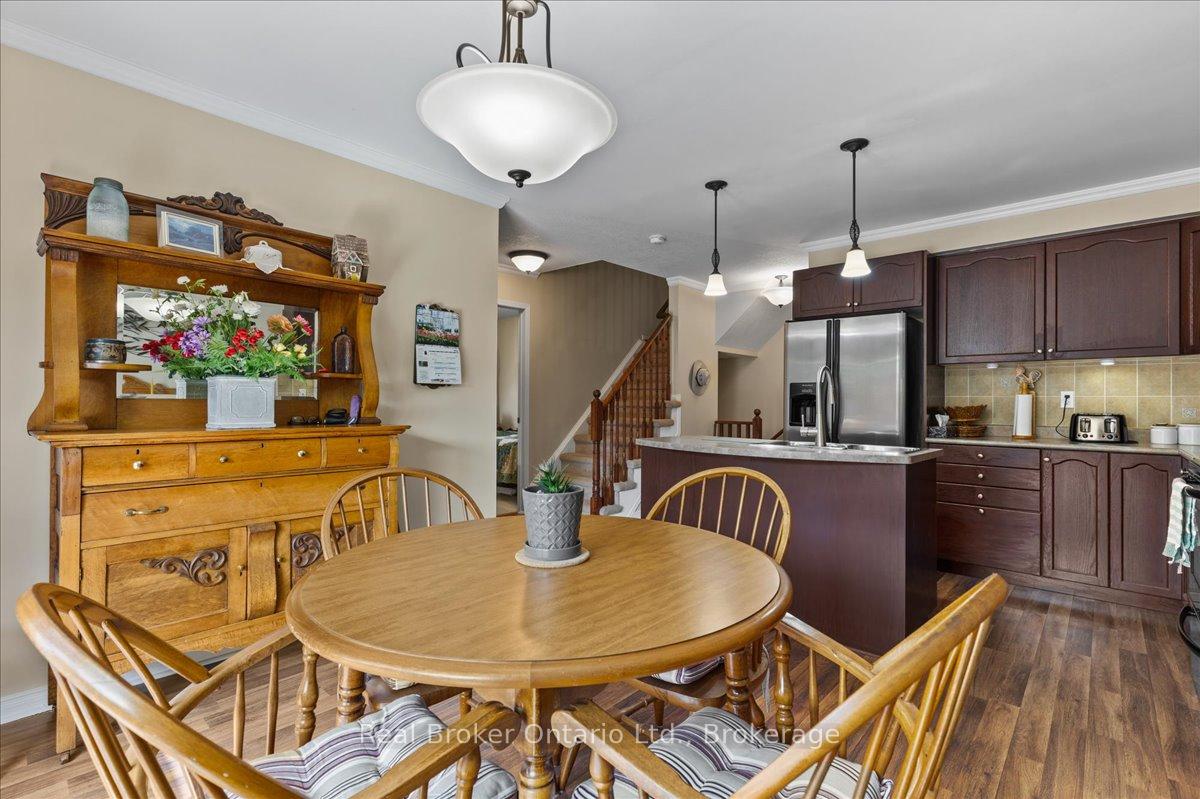 Photo 12 of 51 Hollinrake Avenue, Brant, Brantford Twp — HOMEH