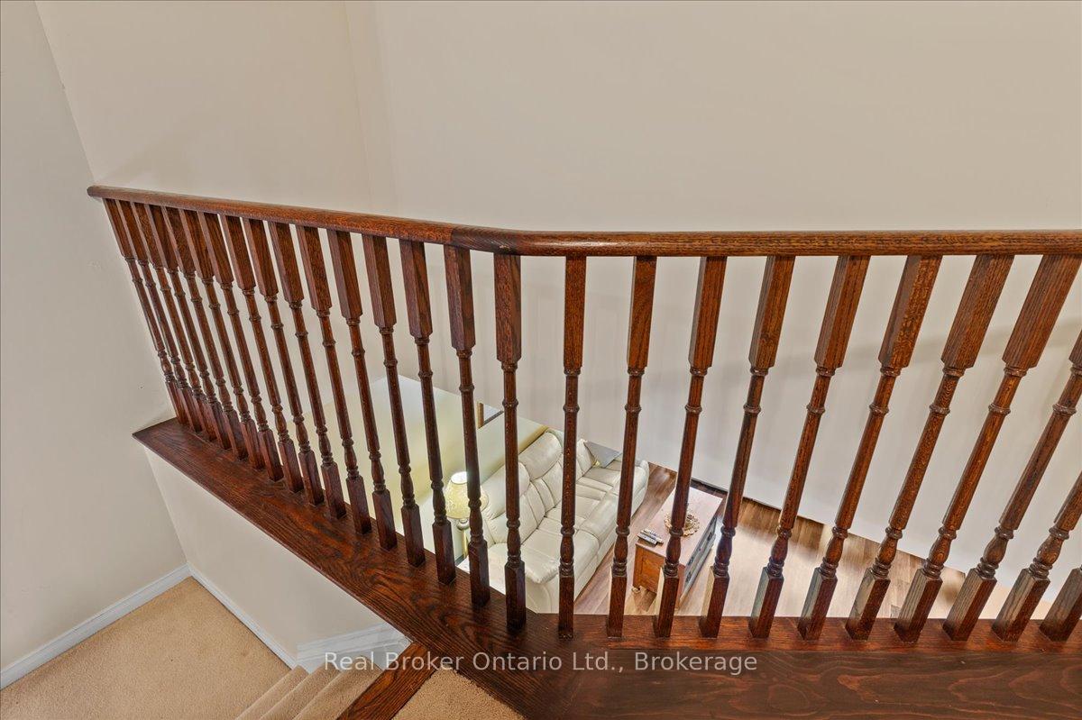 Photo 21 of 51 Hollinrake Avenue, Brant, Brantford Twp — HOMEH