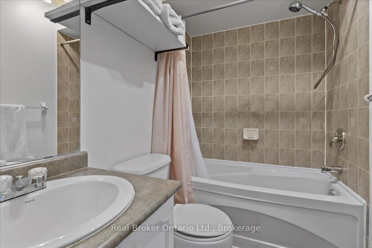 Photo 28 of 51 Hollinrake Avenue, Brant, Brantford Twp — HOMEH