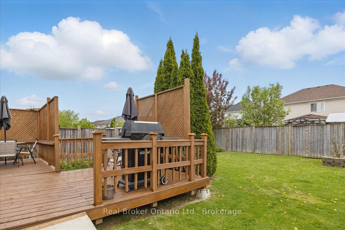Photo 36 of 51 Hollinrake Avenue, Brant, Brantford Twp — HOMEH