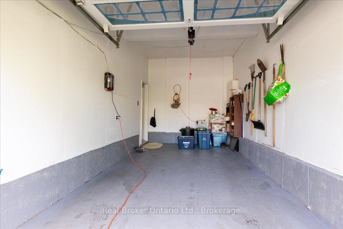 Photo 38 of 51 Hollinrake Avenue, Brant, Brantford Twp — HOMEH