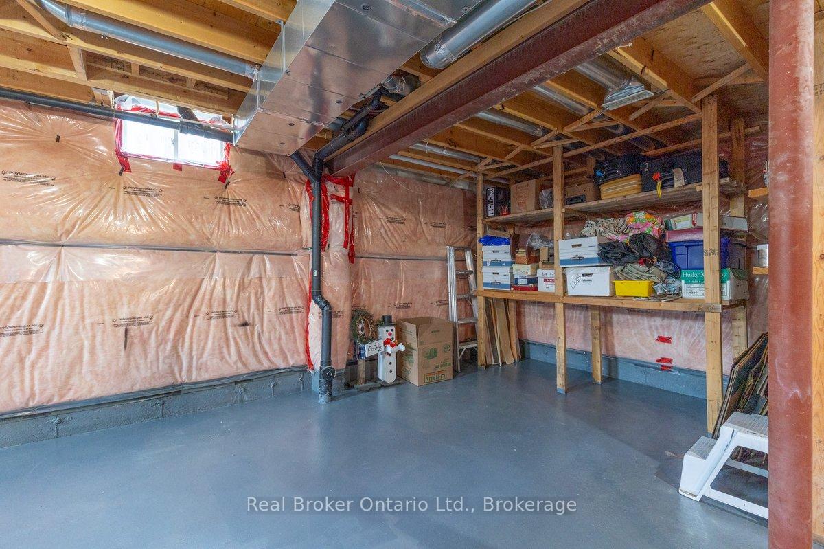 Photo 41 of 51 Hollinrake Avenue, Brant, Brantford Twp — HOMEH