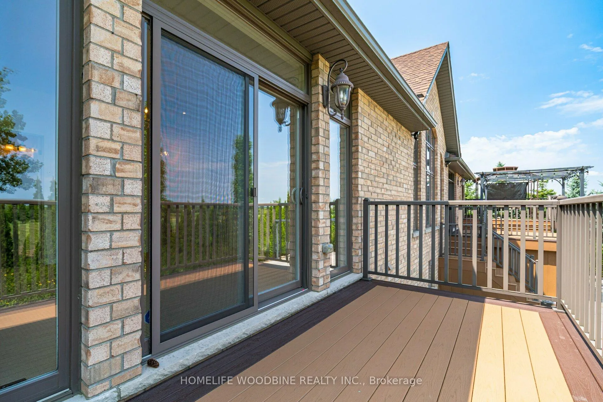 Photo 16 of 339 Highland Road E, Hamilton, Stoney Creek Mountain — HOMEH