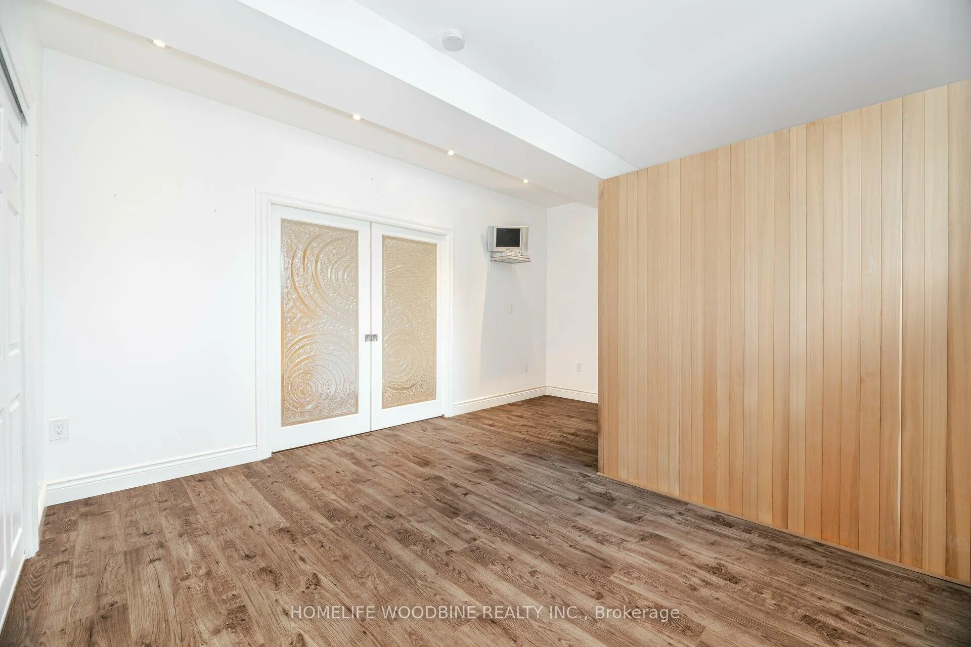 Photo 33 of 339 Highland Road E, Hamilton, Stoney Creek Mountain — HOMEH