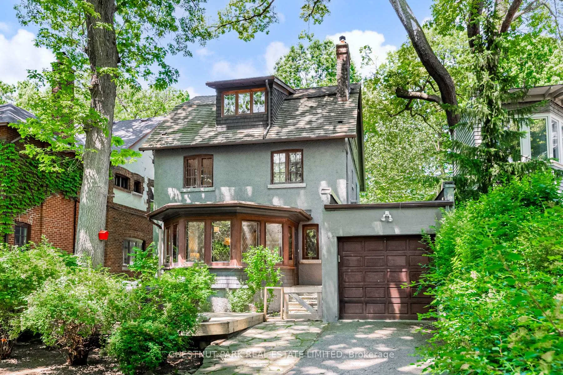 Photo 4 of 12 Wychwood Park, Toronto, Wychwood — HOMEH