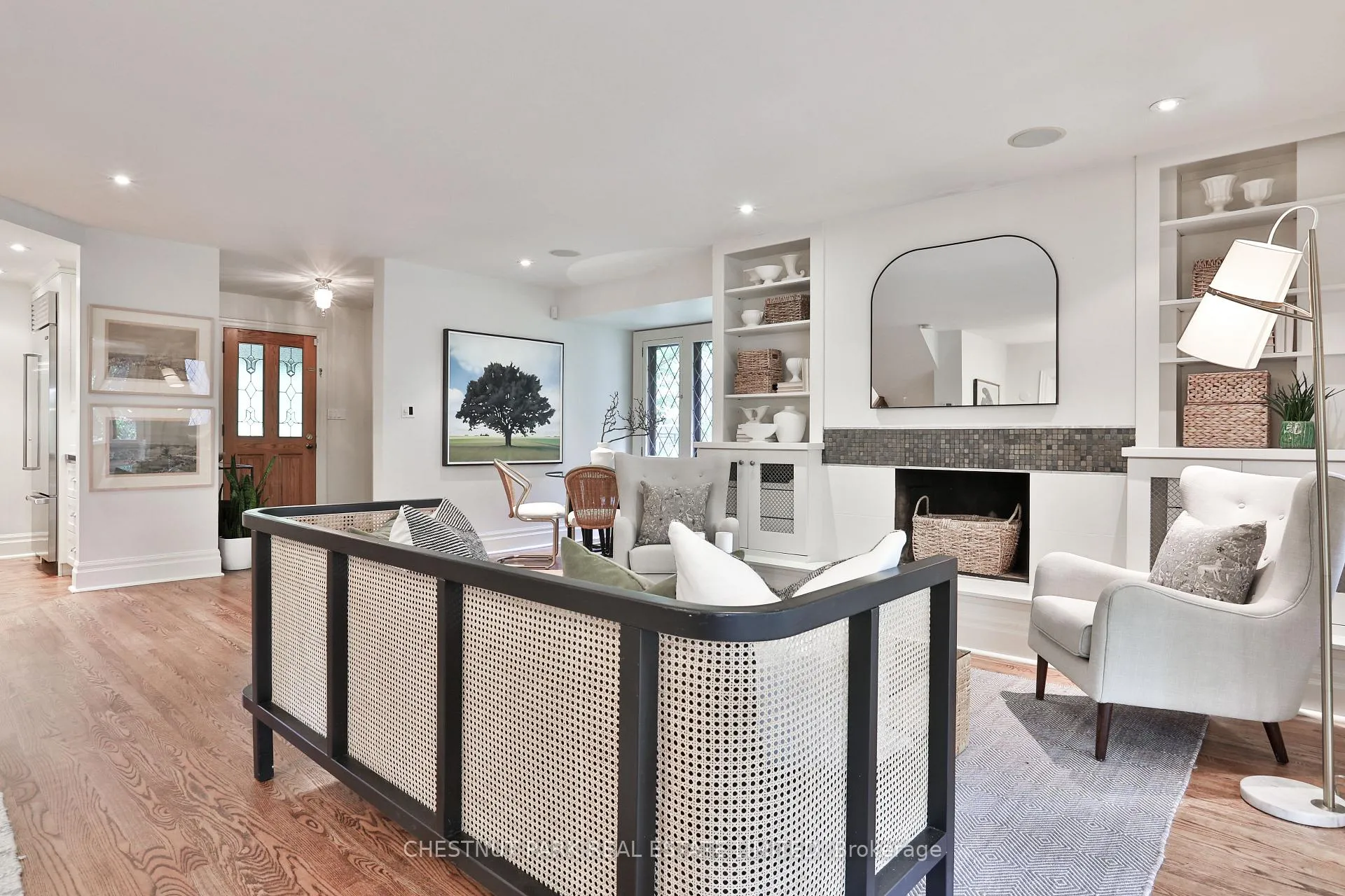Photo 13 of 12 Wychwood Park, Toronto, Wychwood — HOMEH