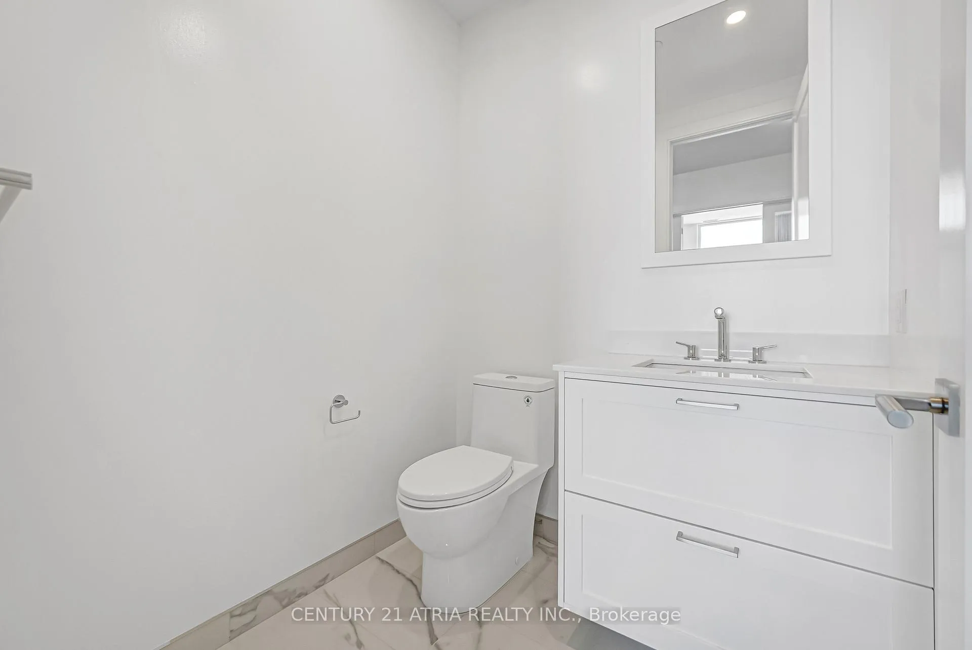 Photo 4 of Unit LPH3, 397 Royal Orchard Boulevard, Markham, Royal Orchard — HOMEH