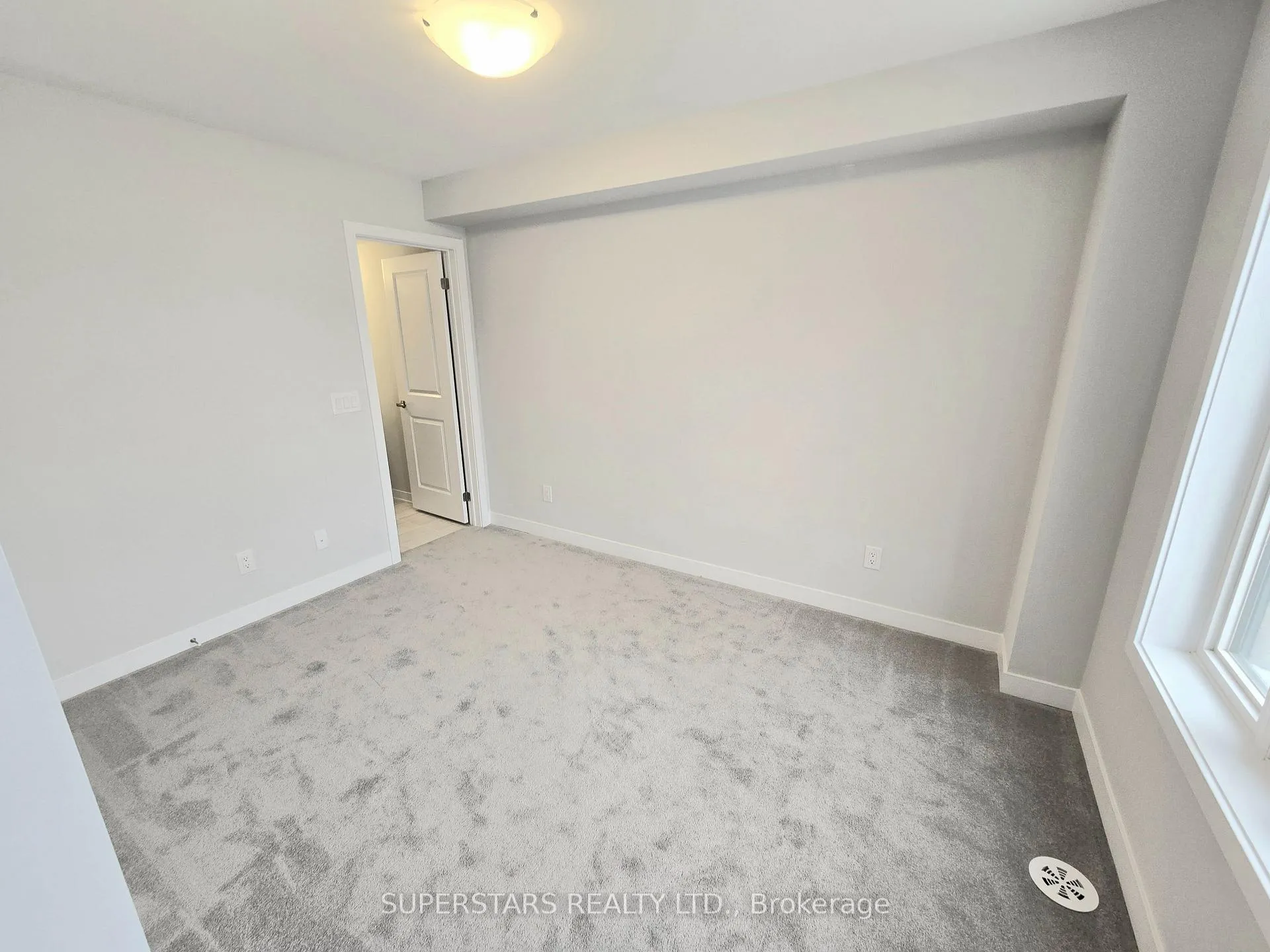Photo 4 of 79 York Downs Boulevard, Markham, Angus Glen — HOMEH