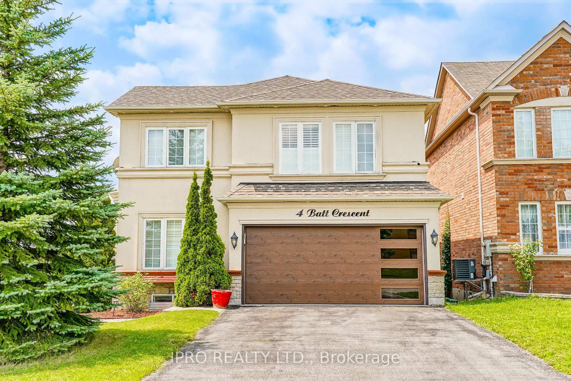 Photo 2 of 4 Batt Crescent, Ajax, Northwest Ajax — HOMEH