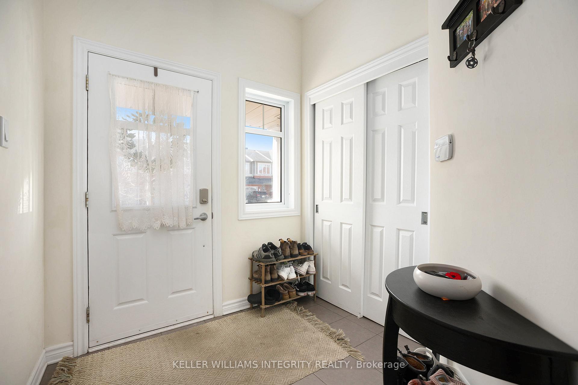 Photo 2 of 153 Garrity Crescent, Ottawa, Barrhaven - Strandherd — HOMEH