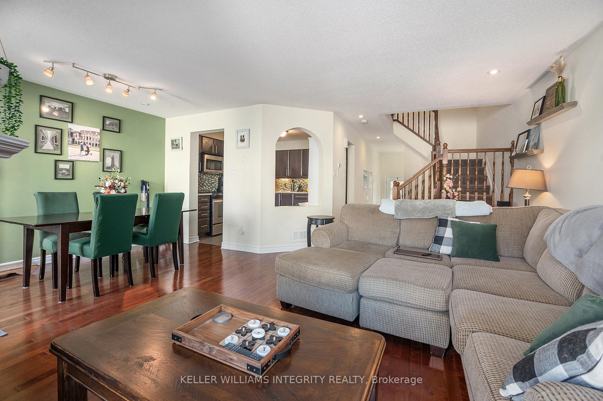 Photo 5 of 153 Garrity Crescent, Ottawa, Barrhaven - Strandherd — HOMEH
