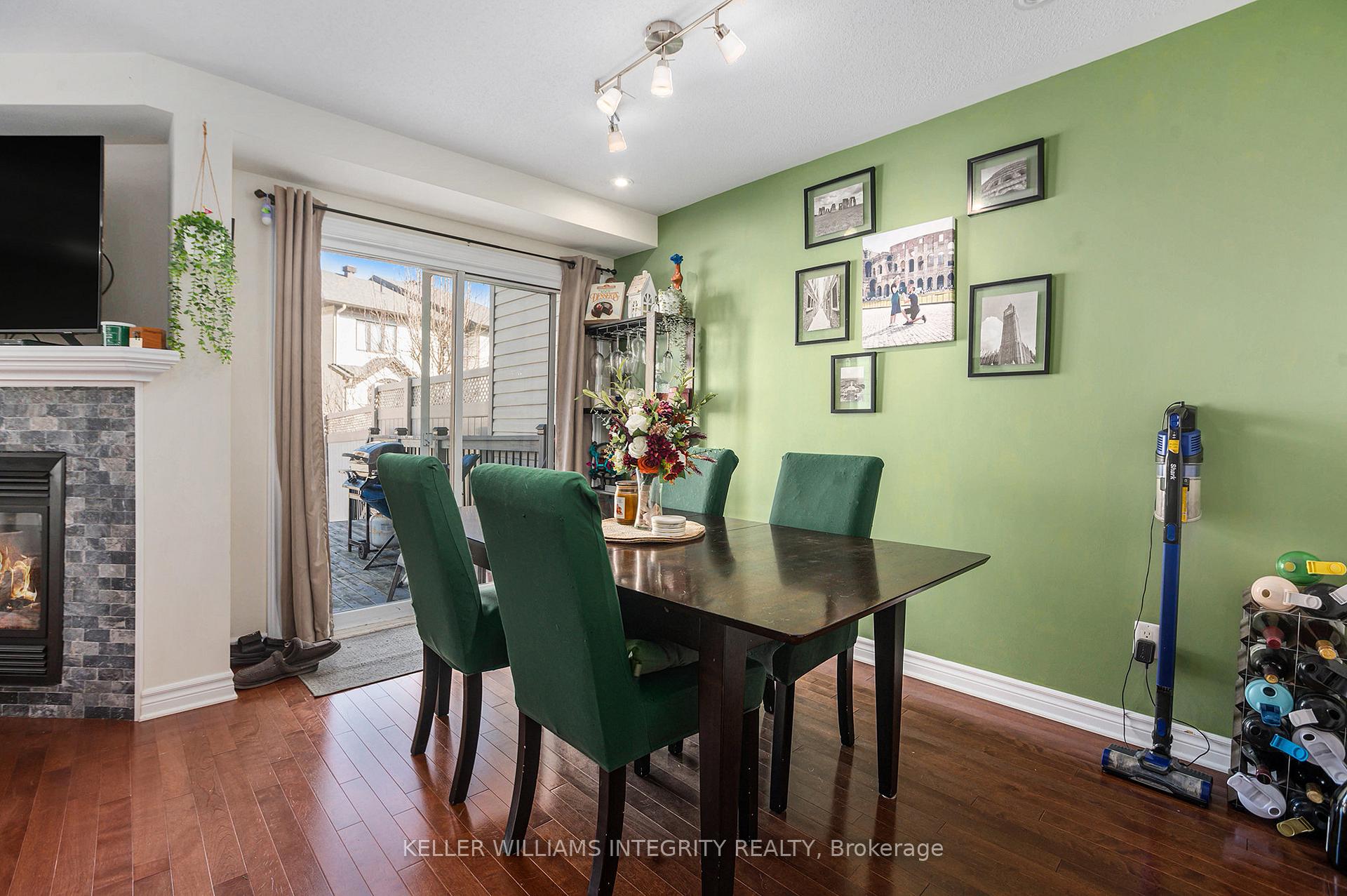 Photo 8 of 153 Garrity Crescent, Ottawa, Barrhaven - Strandherd — HOMEH