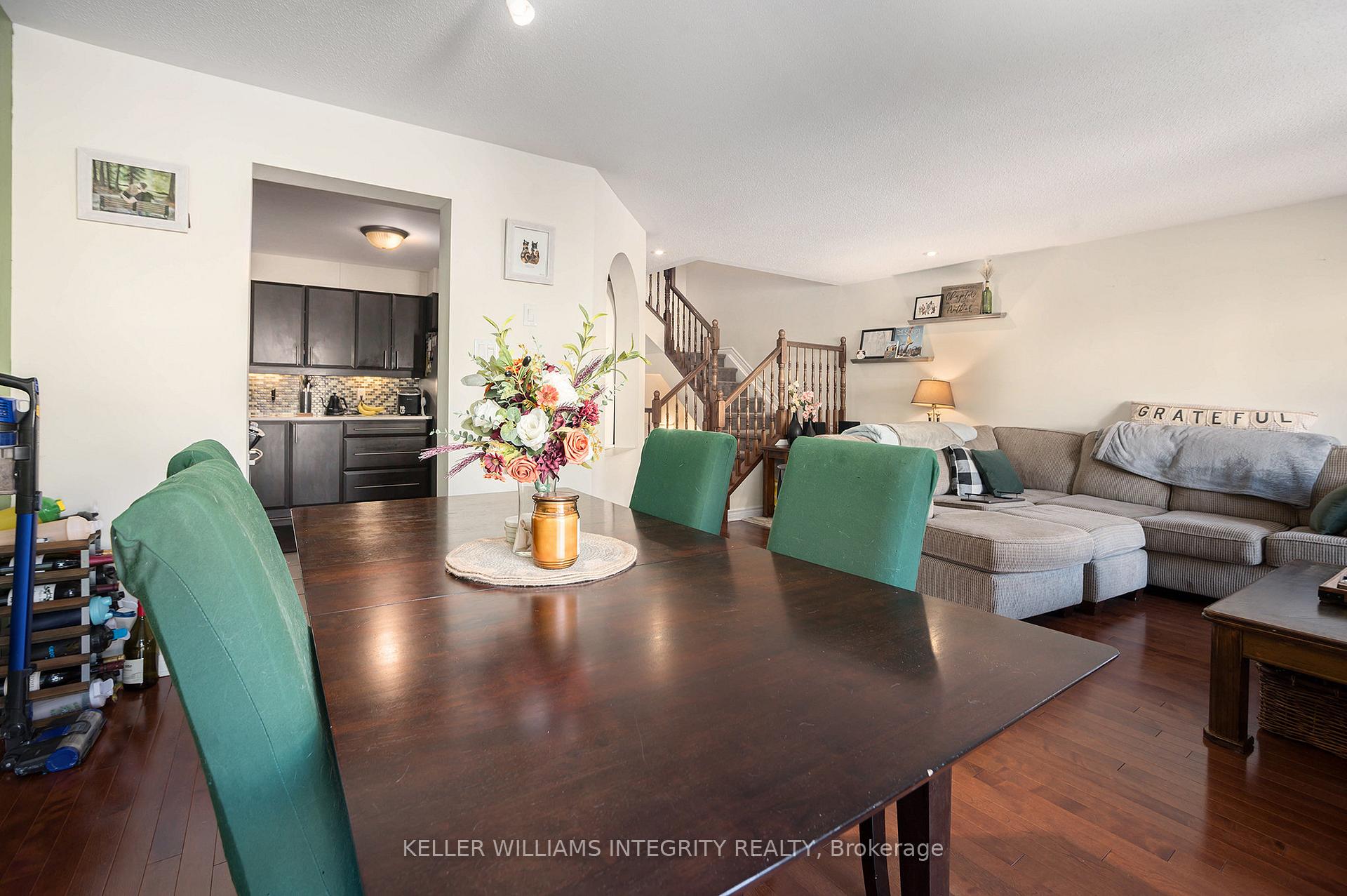 Photo 9 of 153 Garrity Crescent, Ottawa, Barrhaven - Strandherd — HOMEH