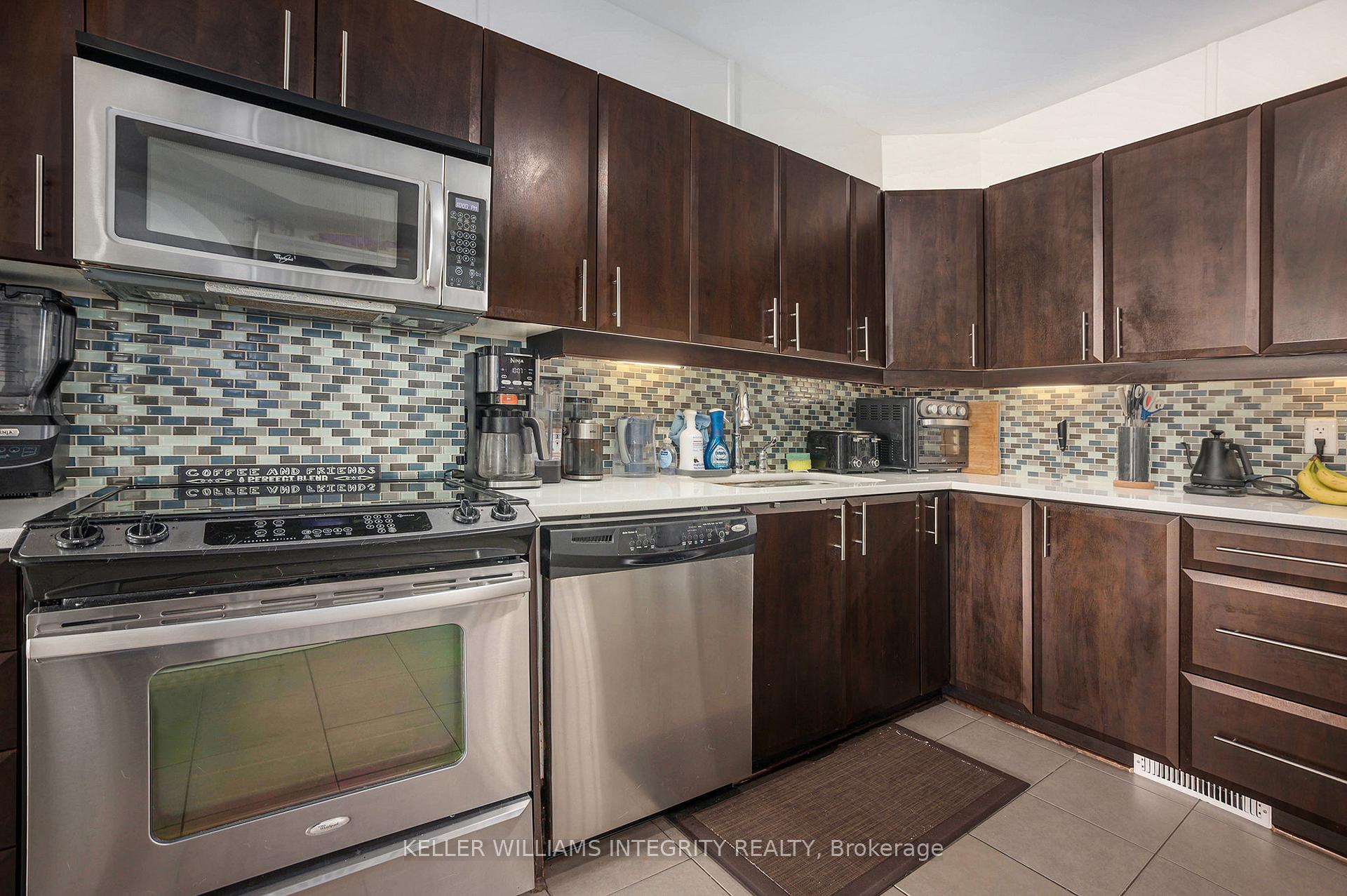 Photo 11 of 153 Garrity Crescent, Ottawa, Barrhaven - Strandherd — HOMEH