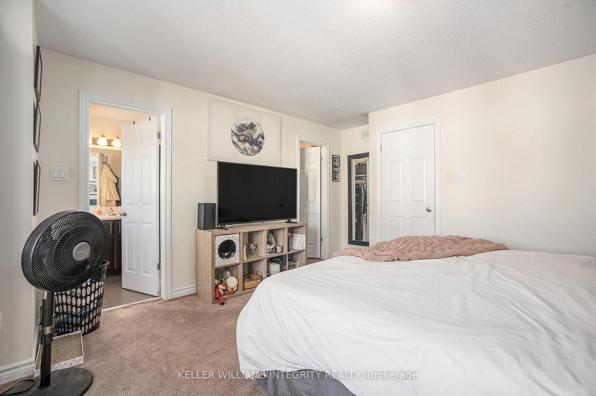 Photo 16 of 153 Garrity Crescent, Ottawa, Barrhaven - Strandherd — HOMEH