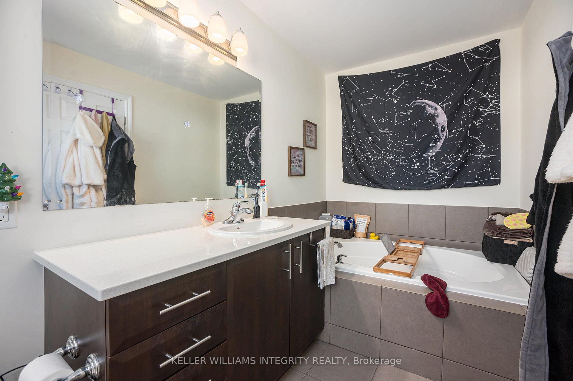 Photo 17 of 153 Garrity Crescent, Ottawa, Barrhaven - Strandherd — HOMEH