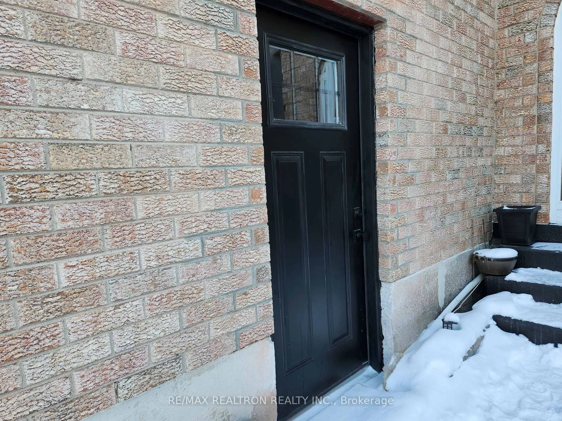 Photo 2 of Unit Basement, 89 Rejane Crescent, Vaughan, Crestwood-Springfarm-Yorkhill — HOMEH