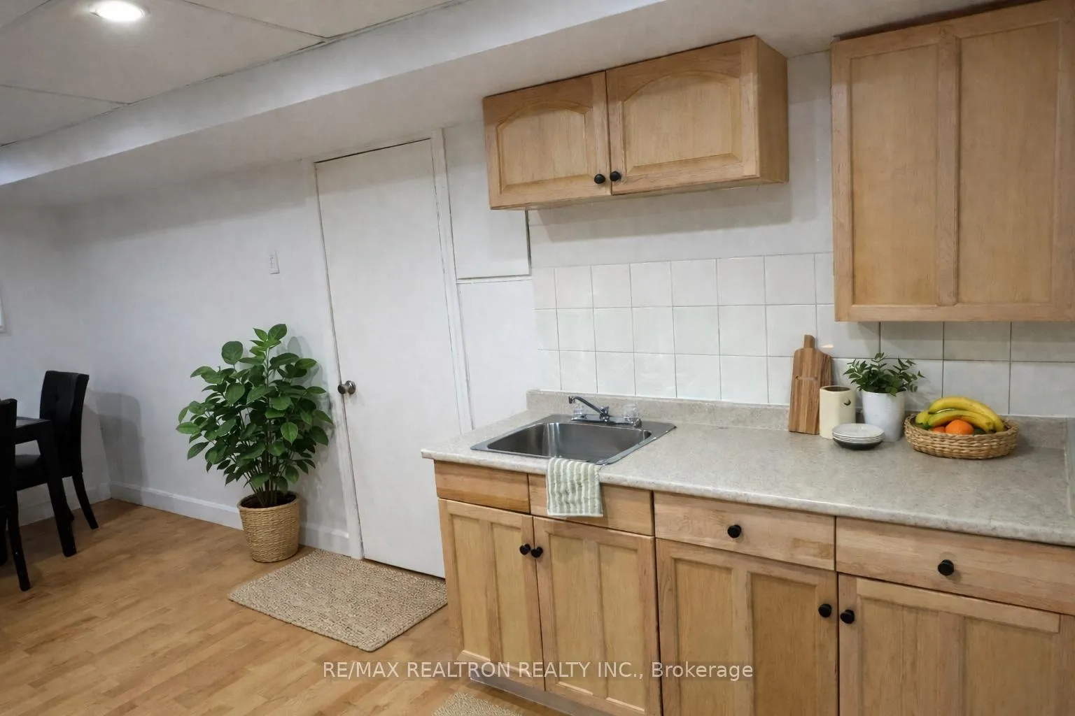 Photo 5 of Unit Basement, 89 Rejane Crescent, Vaughan, Crestwood-Springfarm-Yorkhill — HOMEH