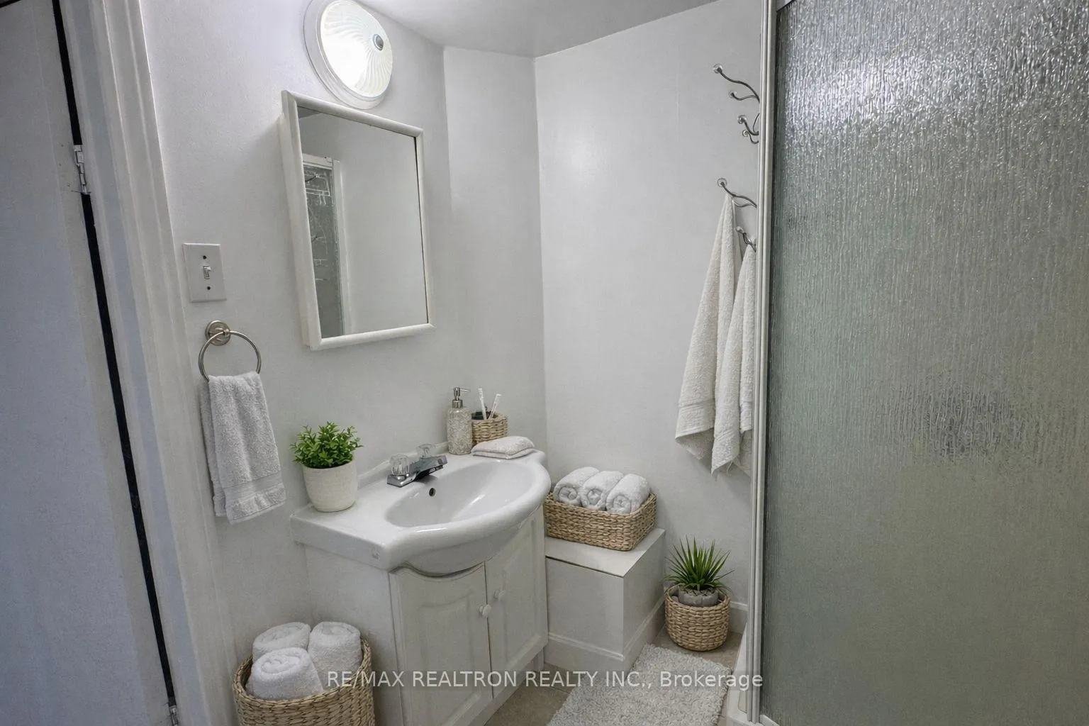 Photo 9 of Unit Basement, 89 Rejane Crescent, Vaughan, Crestwood-Springfarm-Yorkhill — HOMEH