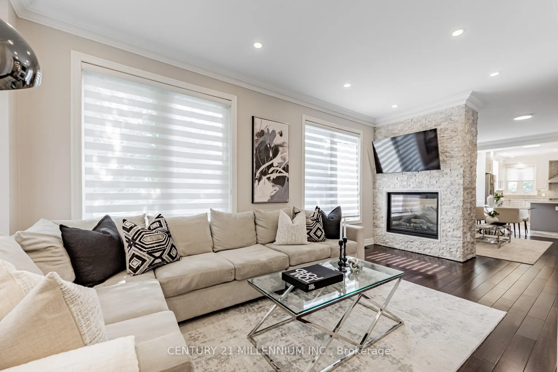 Photo 3 of 24 Allenvale Avenue, Toronto, Oakwood Village — HOMEH