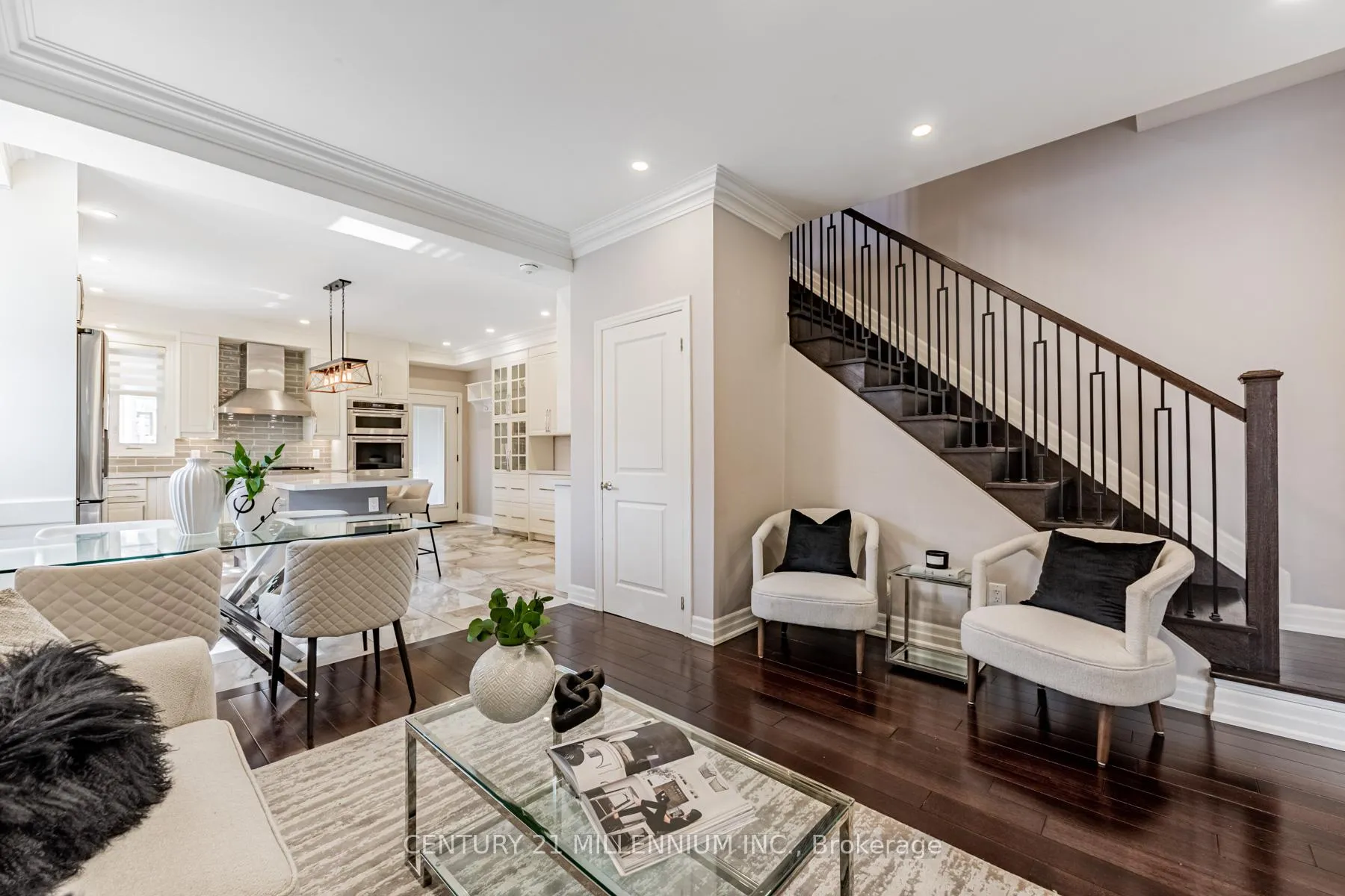 Photo 4 of 24 Allenvale Avenue, Toronto, Oakwood Village — HOMEH