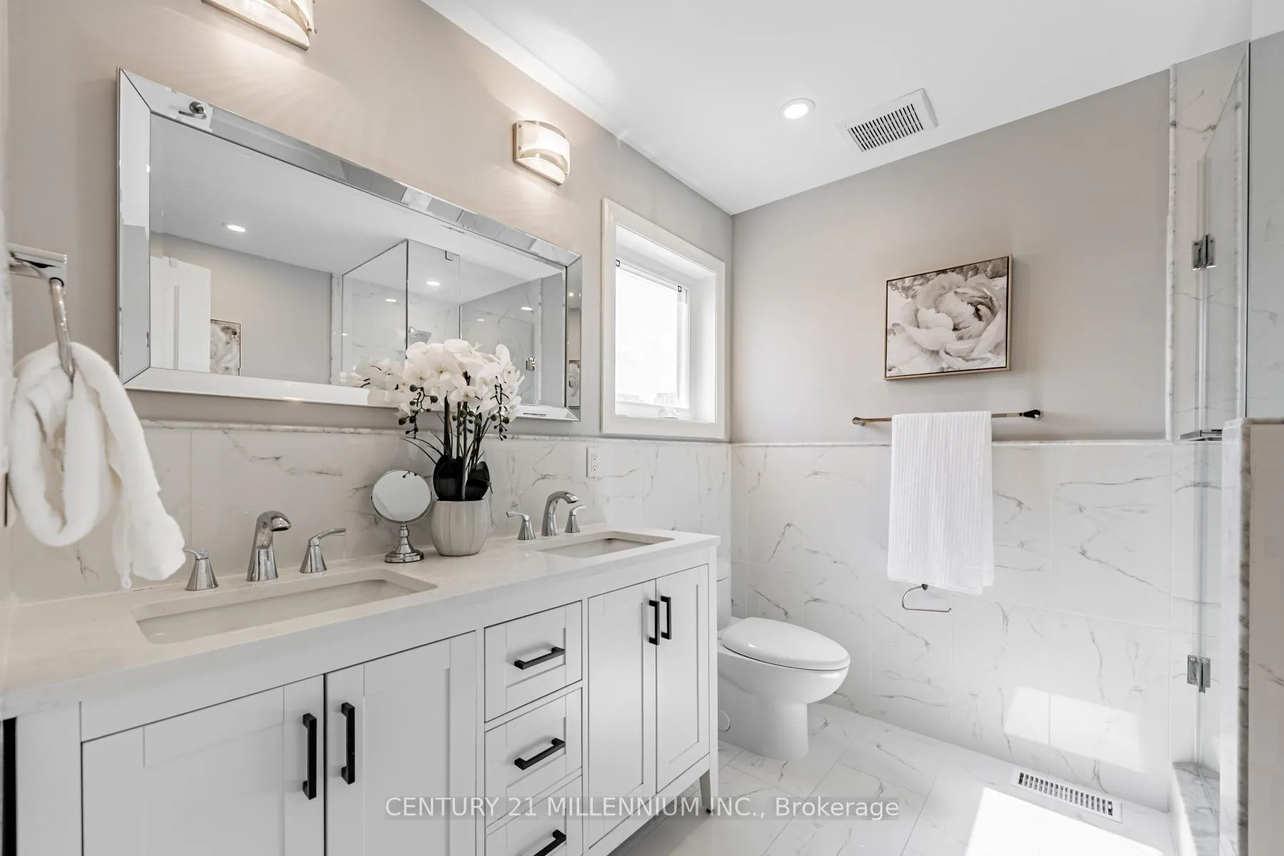 Photo 22 of 24 Allenvale Avenue, Toronto, Oakwood Village — HOMEH