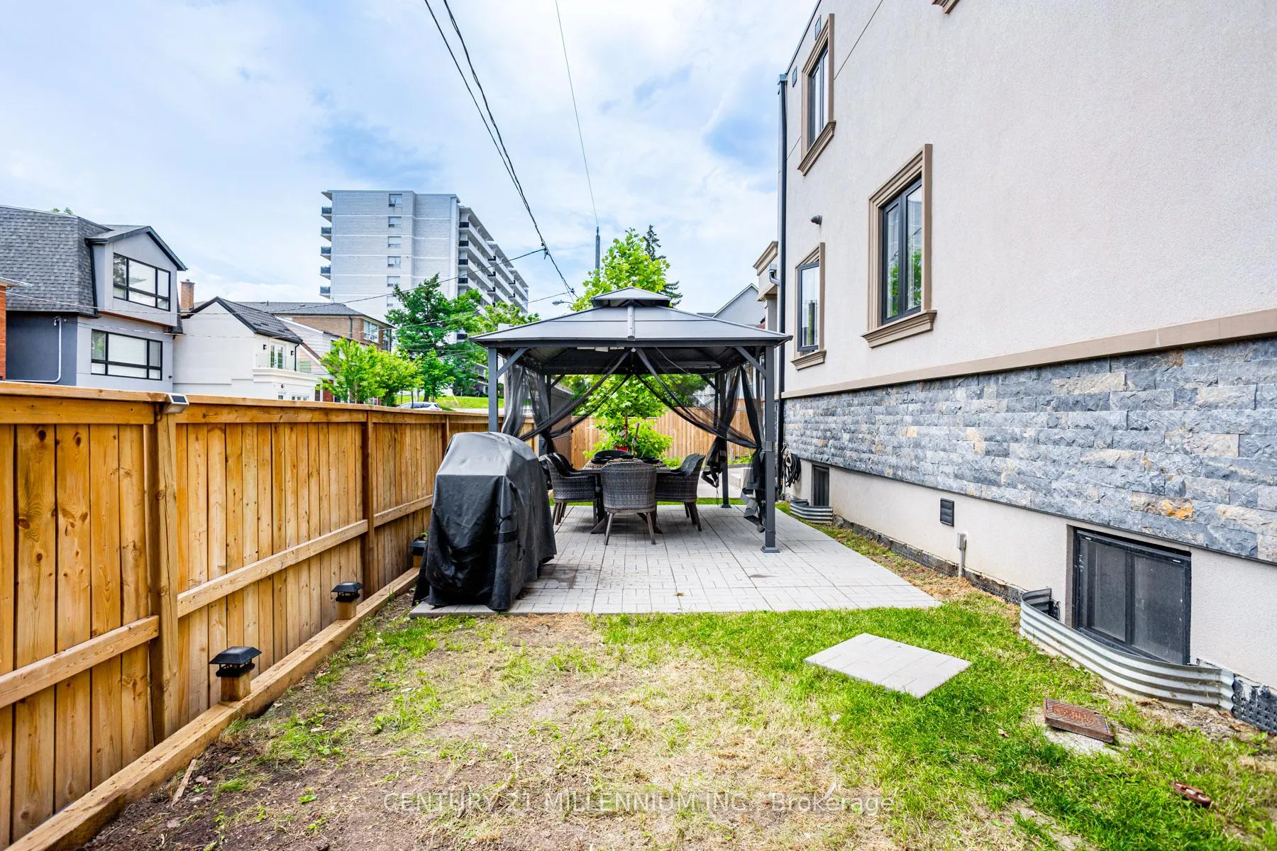 Photo 34 of 24 Allenvale Avenue, Toronto, Oakwood Village — HOMEH