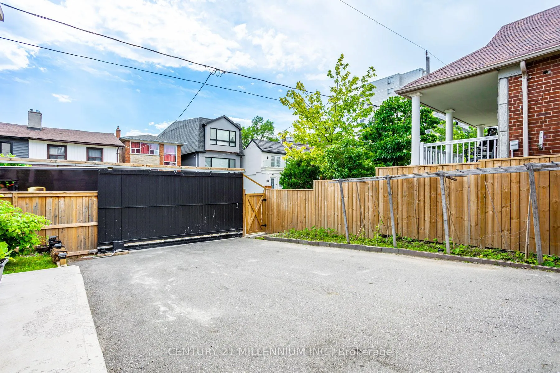 Photo 35 of 24 Allenvale Avenue, Toronto, Oakwood Village — HOMEH