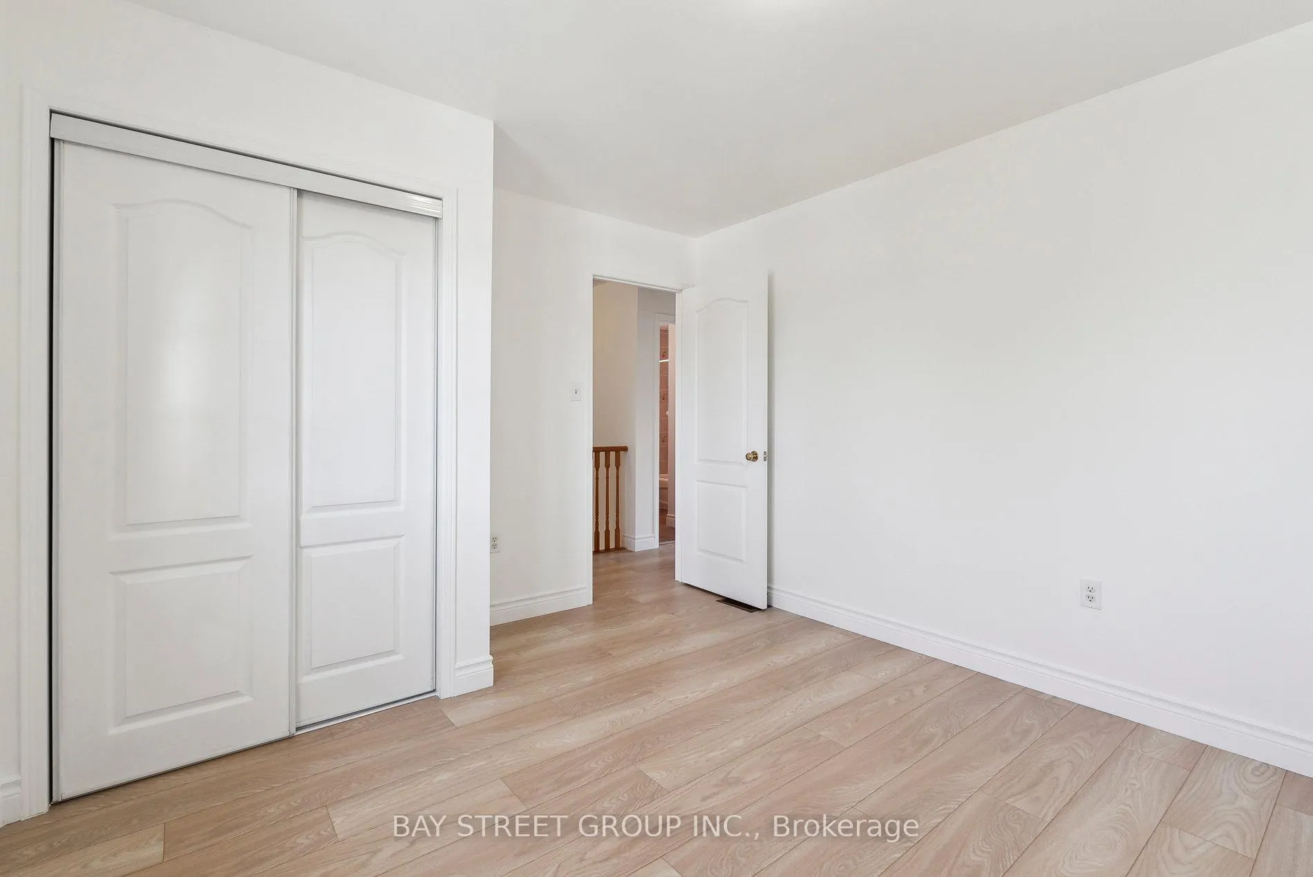 Photo 16 of 12 Vanessa Drive, Orillia — HOMEH