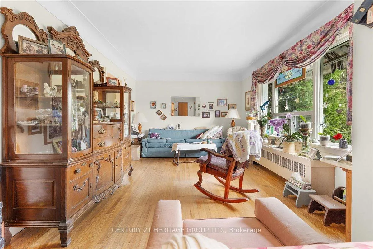 Photo 10 of 551 Evans Road, Hamilton, Waterdown — HOMEH