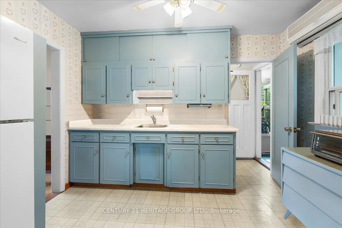 Photo 14 of 551 Evans Road, Hamilton, Waterdown — HOMEH