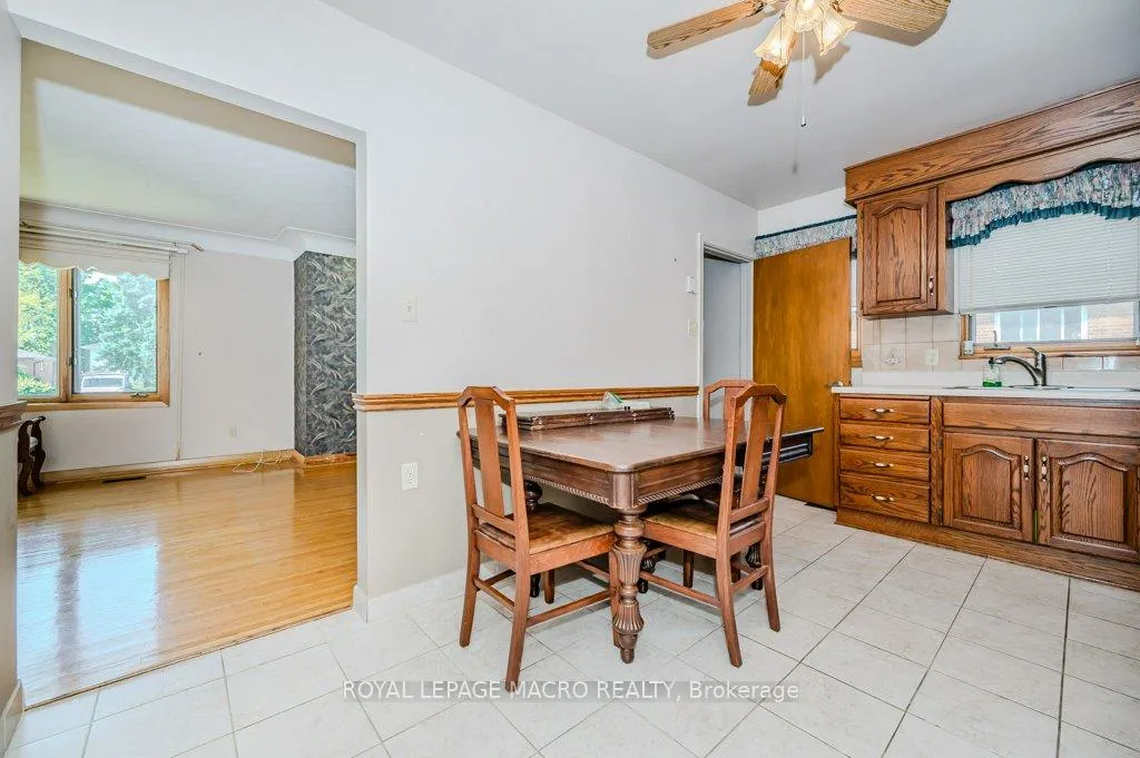 Photo 10 of 967 Mohawk Road E, Hamilton, Huntington — HOMEH