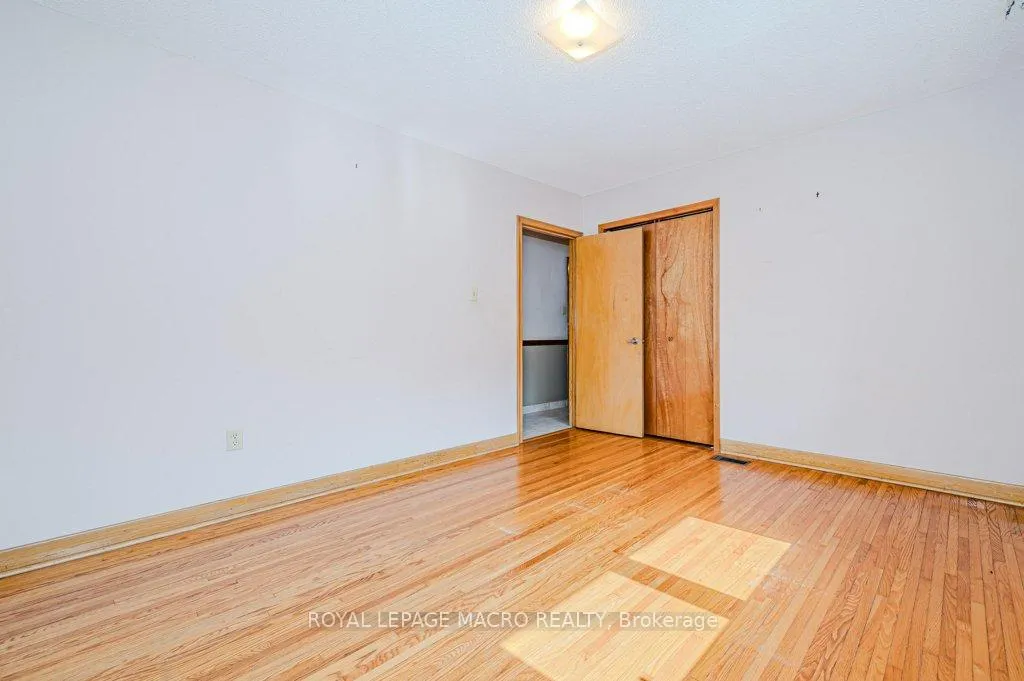 Photo 14 of 967 Mohawk Road E, Hamilton, Huntington — HOMEH