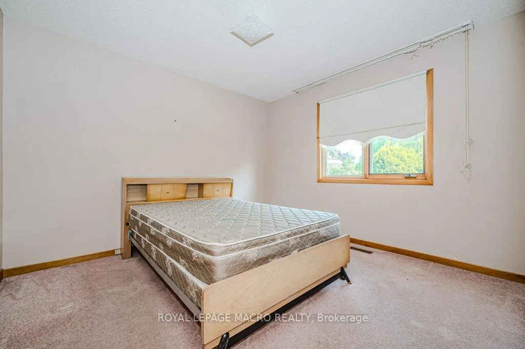 Photo 17 of 967 Mohawk Road E, Hamilton, Huntington — HOMEH