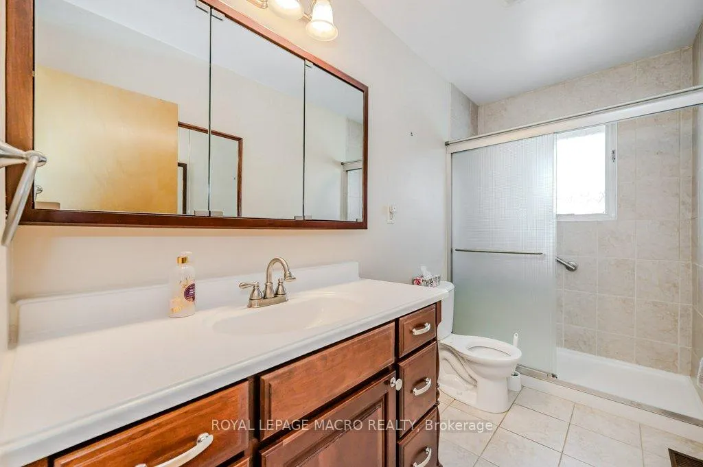 Photo 19 of 967 Mohawk Road E, Hamilton, Huntington — HOMEH